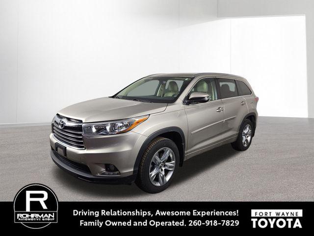 used 2016 Toyota Highlander car, priced at $22,359