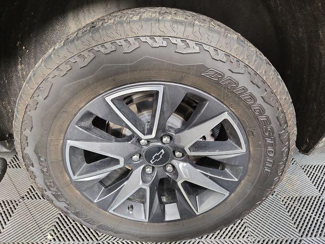 used 2023 Chevrolet Suburban car, priced at $43,501