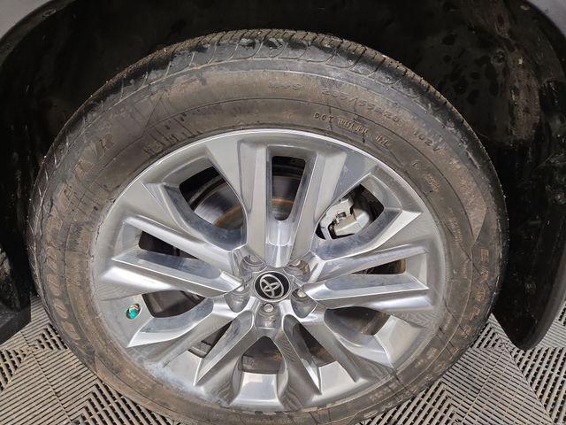 used 2024 Toyota Highlander Hybrid car, priced at $46,943