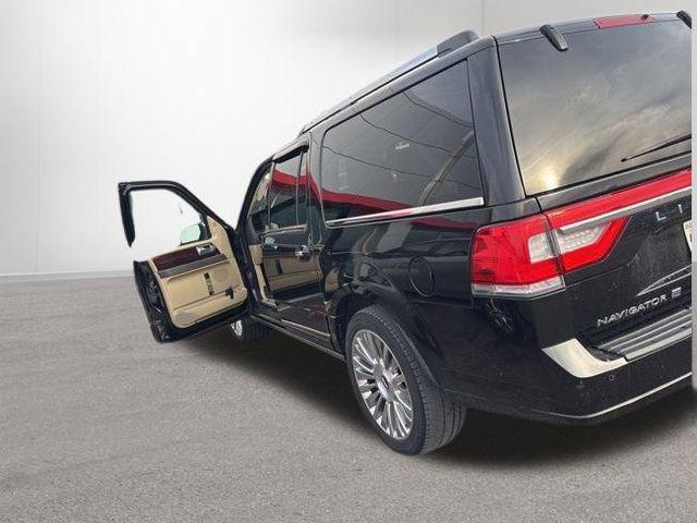used 2015 Lincoln Navigator car, priced at $11,826