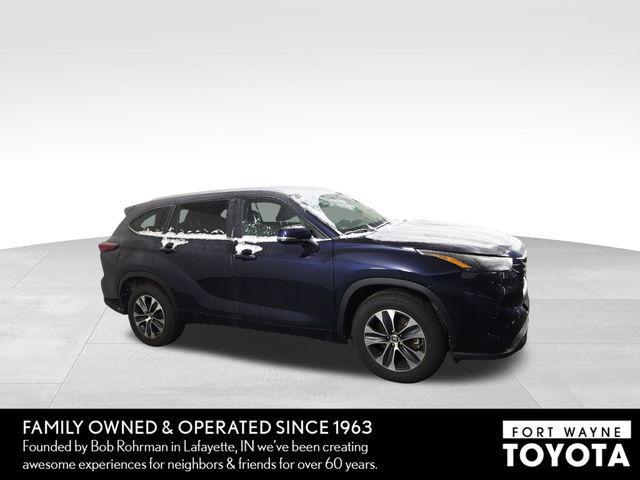 used 2024 Toyota Highlander car, priced at $36,181