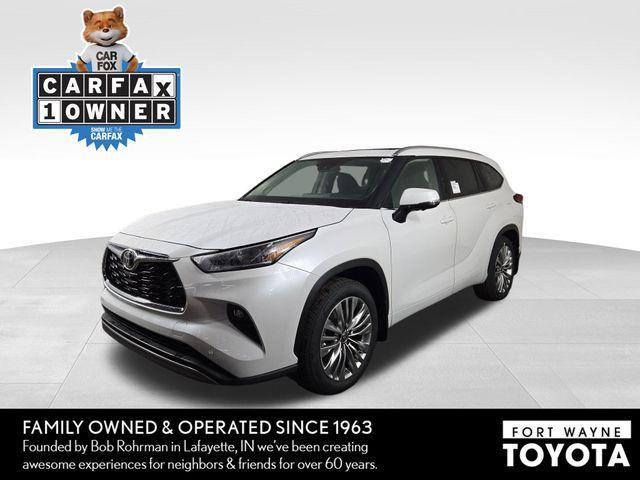 used 2025 Toyota Highlander car, priced at $52,143