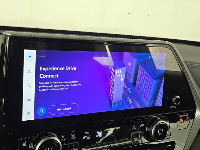 used 2025 Toyota Highlander car, priced at $52,143