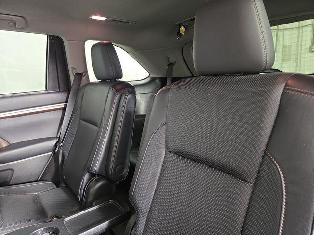 used 2015 Toyota Highlander car, priced at $16,103