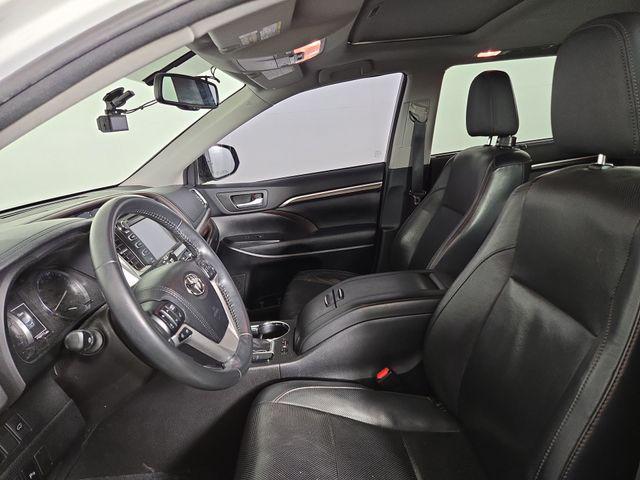 used 2015 Toyota Highlander car, priced at $16,103