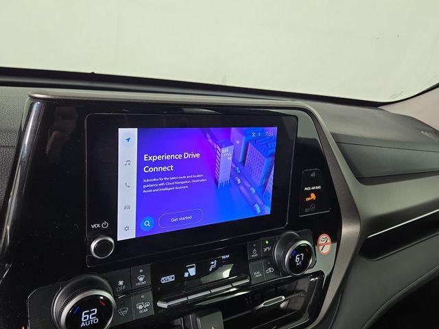 used 2023 Toyota Highlander car, priced at $30,590