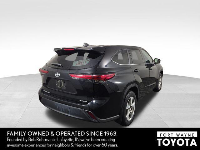 used 2023 Toyota Highlander car, priced at $30,590