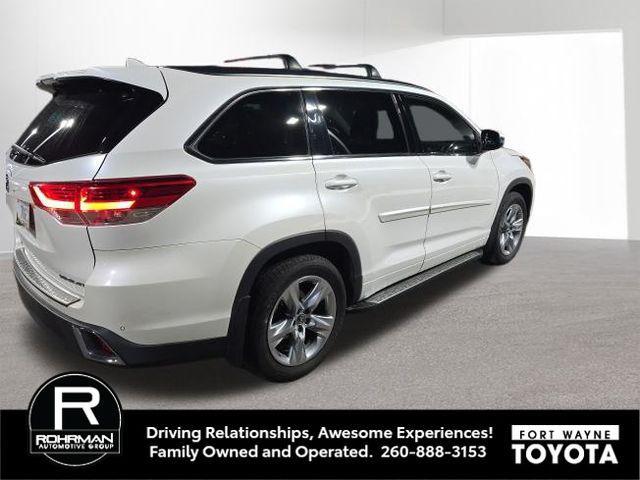 used 2017 Toyota Highlander car, priced at $20,234