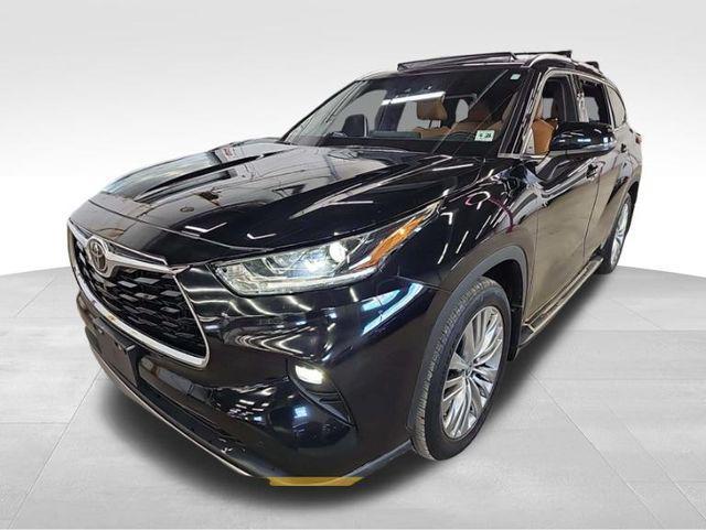 used 2023 Toyota Highlander car, priced at $42,937