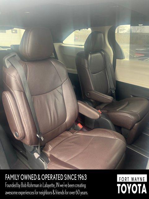 used 2024 Toyota Sienna car, priced at $46,427