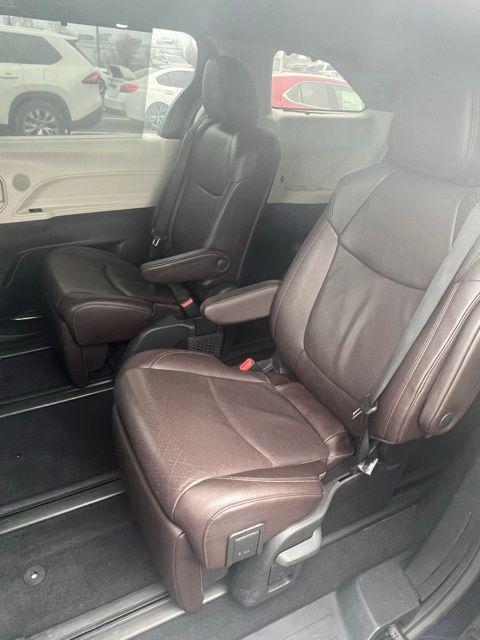used 2024 Toyota Sienna car, priced at $46,427