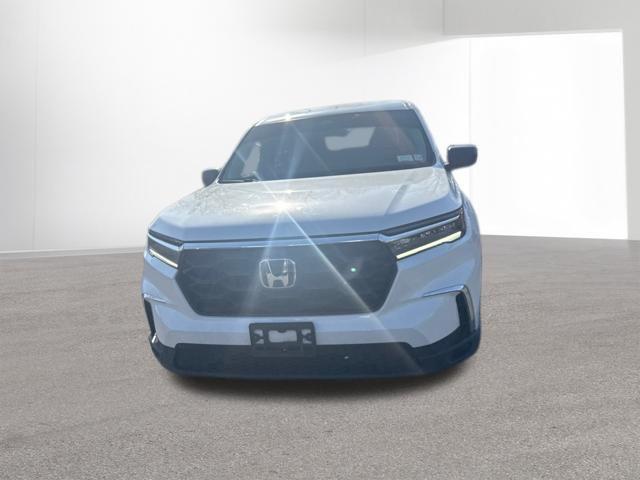 used 2023 Honda Pilot car, priced at $35,511
