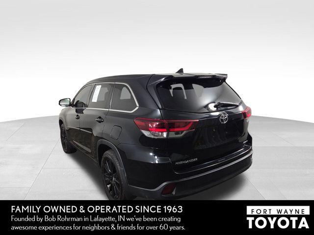 used 2019 Toyota Highlander car, priced at $17,800