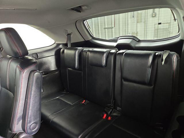 used 2019 Toyota Highlander car, priced at $17,800