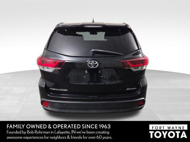 used 2019 Toyota Highlander car, priced at $17,800