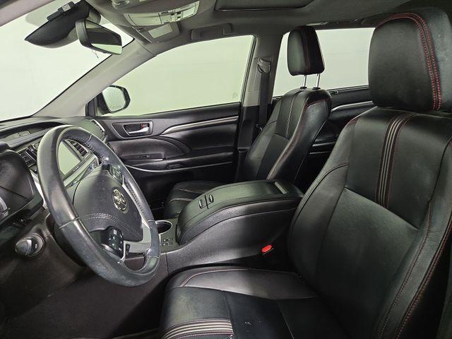 used 2019 Toyota Highlander car, priced at $17,800