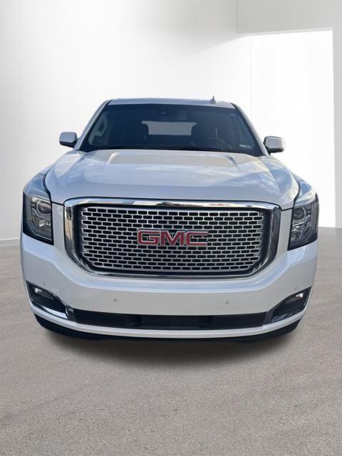 used 2017 GMC Yukon car, priced at $26,823