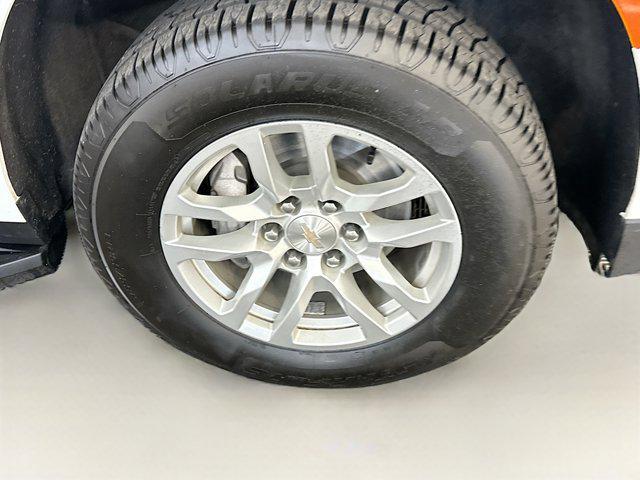 used 2024 Chevrolet Suburban car, priced at $46,987