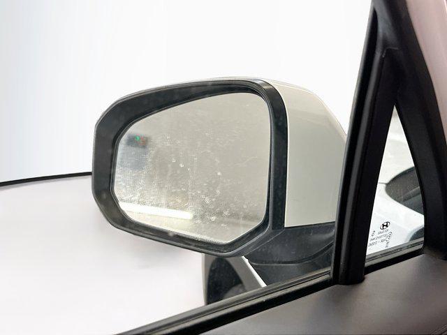 used 2025 Hyundai Santa Fe car, priced at $30,347