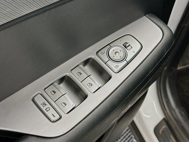 used 2025 Hyundai Palisade car, priced at $32,987