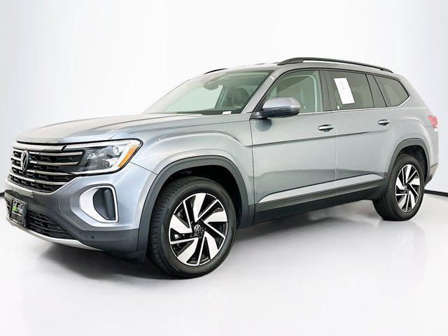 used 2025 Volkswagen Atlas car, priced at $28,997