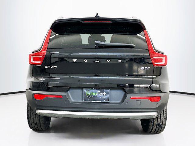 used 2023 Volvo XC40 car, priced at $25,487