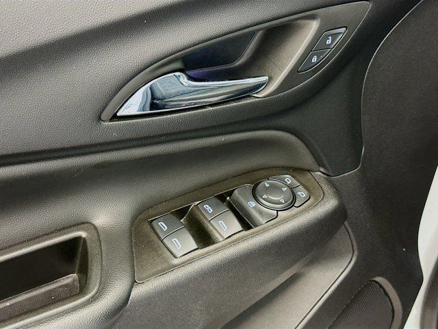 used 2024 Chevrolet Equinox car, priced at $19,996