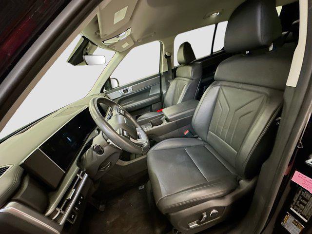 used 2025 Hyundai Santa Fe car, priced at $27,987