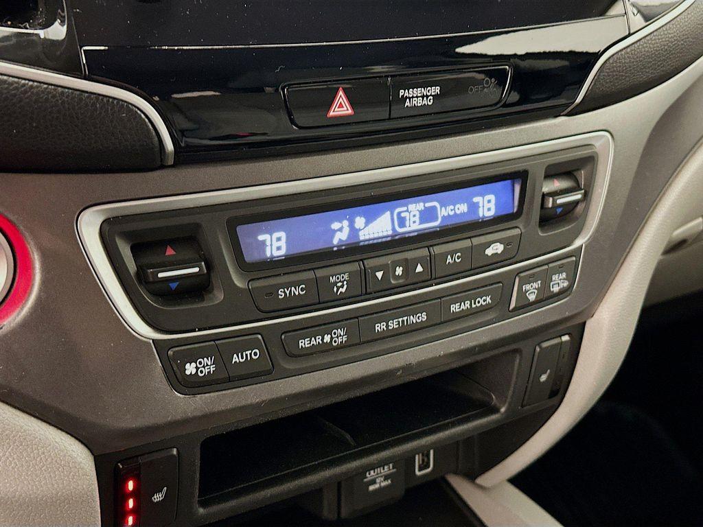 used 2020 Honda Pilot car, priced at $21,597
