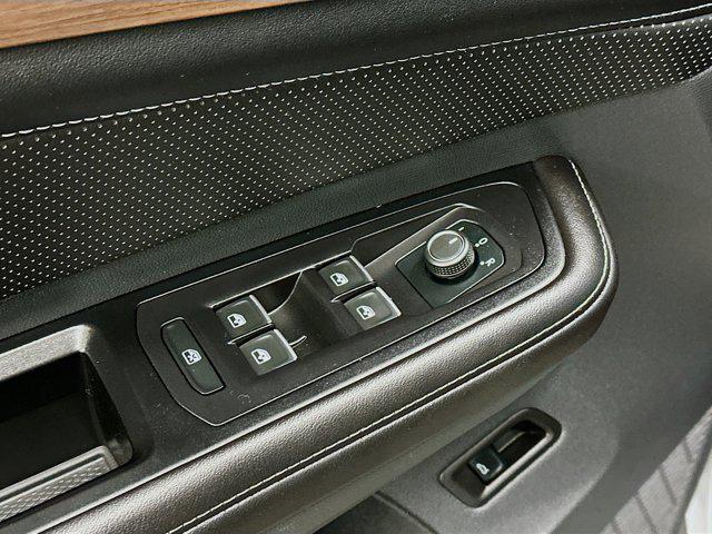 used 2024 Volkswagen Atlas car, priced at $25,997