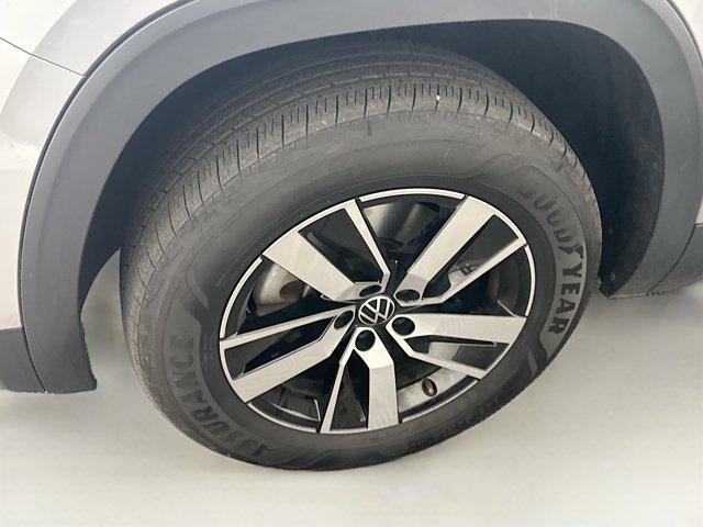used 2022 Volkswagen Atlas car, priced at $24,487