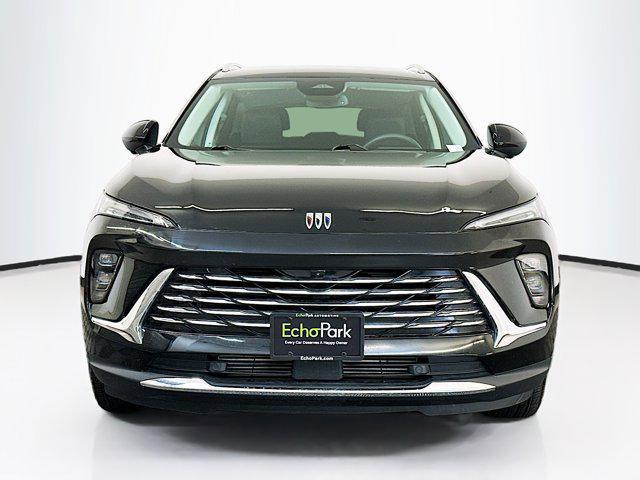 used 2025 Buick Envision car, priced at $27,997