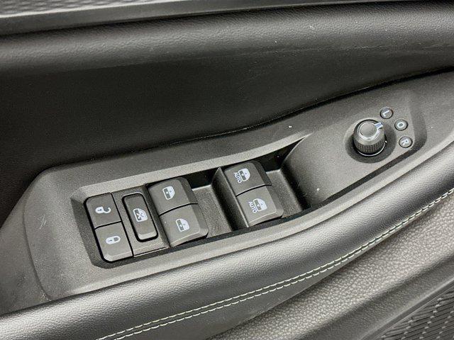 used 2023 Jeep Grand Cherokee car, priced at $25,987