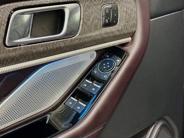 used 2025 Ford Explorer car, priced at $44,987