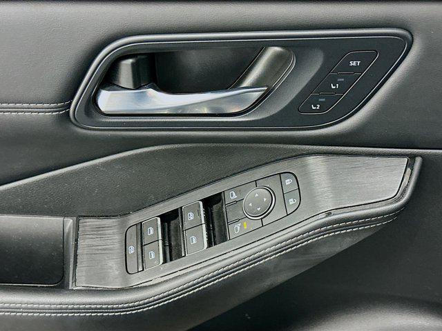 used 2023 Nissan Rogue car, priced at $23,997