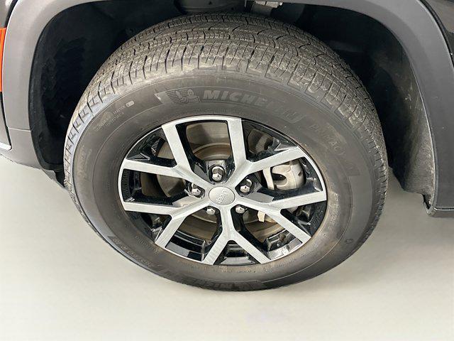 used 2024 Jeep Grand Cherokee L car, priced at $31,487