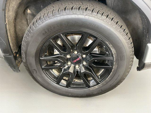 used 2023 GMC Sierra 1500 car, priced at $34,997