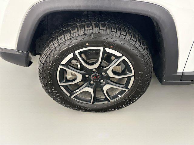 used 2025 Jeep Compass car, priced at $19,397