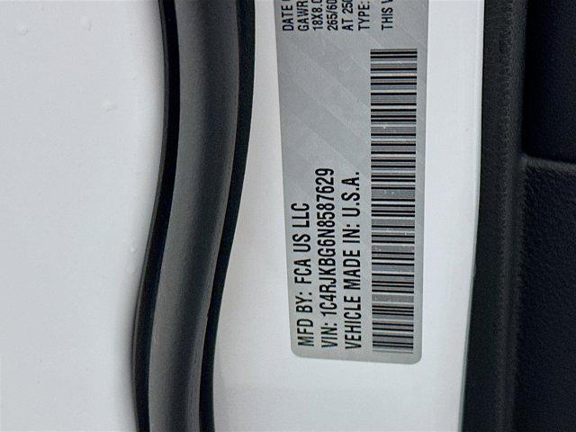 used 2022 Jeep Grand Cherokee L car, priced at $27,987