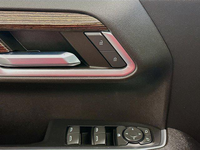 used 2023 GMC Sierra 1500 car, priced at $39,647
