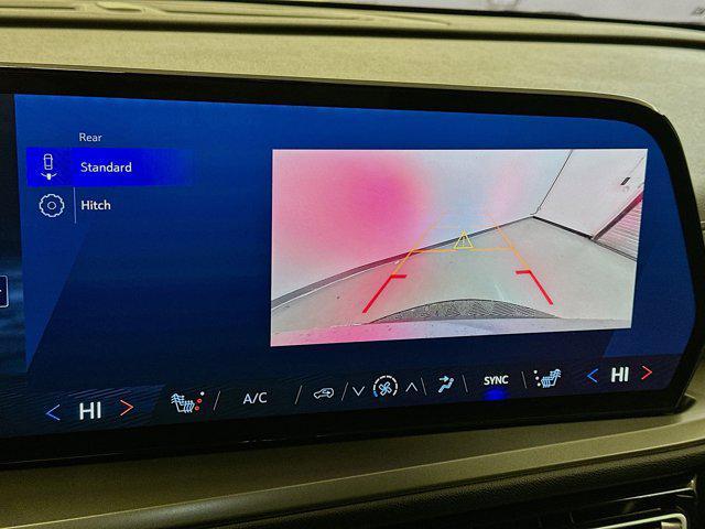 used 2025 Chevrolet Traverse car, priced at $34,997