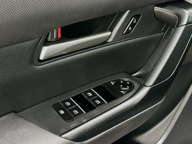 used 2025 Mazda CX-50 Hybrid car, priced at $28,547