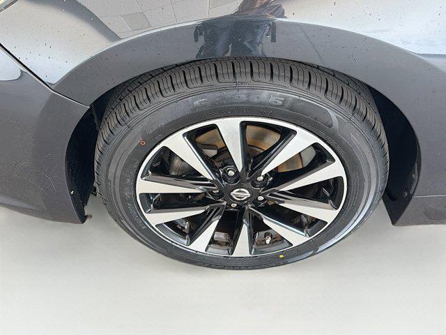 used 2018 Nissan Altima car, priced at $7,987