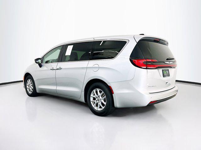 used 2024 Chrysler Pacifica car, priced at $26,496
