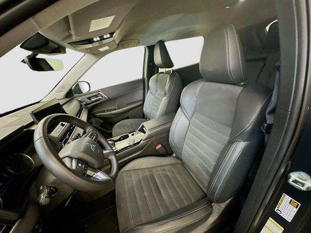 used 2025 Mitsubishi Outlander car, priced at $25,997
