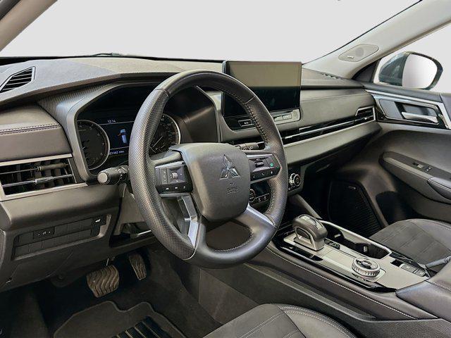 used 2025 Mitsubishi Outlander car, priced at $25,997