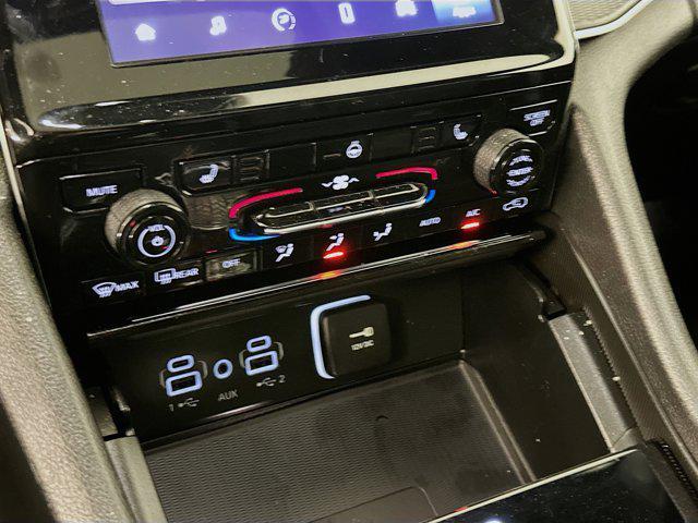 used 2024 Jeep Grand Cherokee car, priced at $29,487