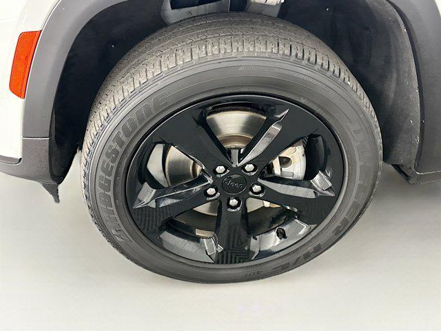 used 2023 Jeep Grand Cherokee L car, priced at $28,377