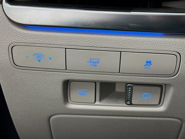 used 2024 Hyundai Palisade car, priced at $34,996