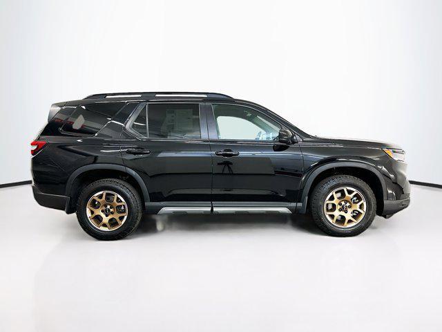 used 2024 Honda Pilot car, priced at $41,487